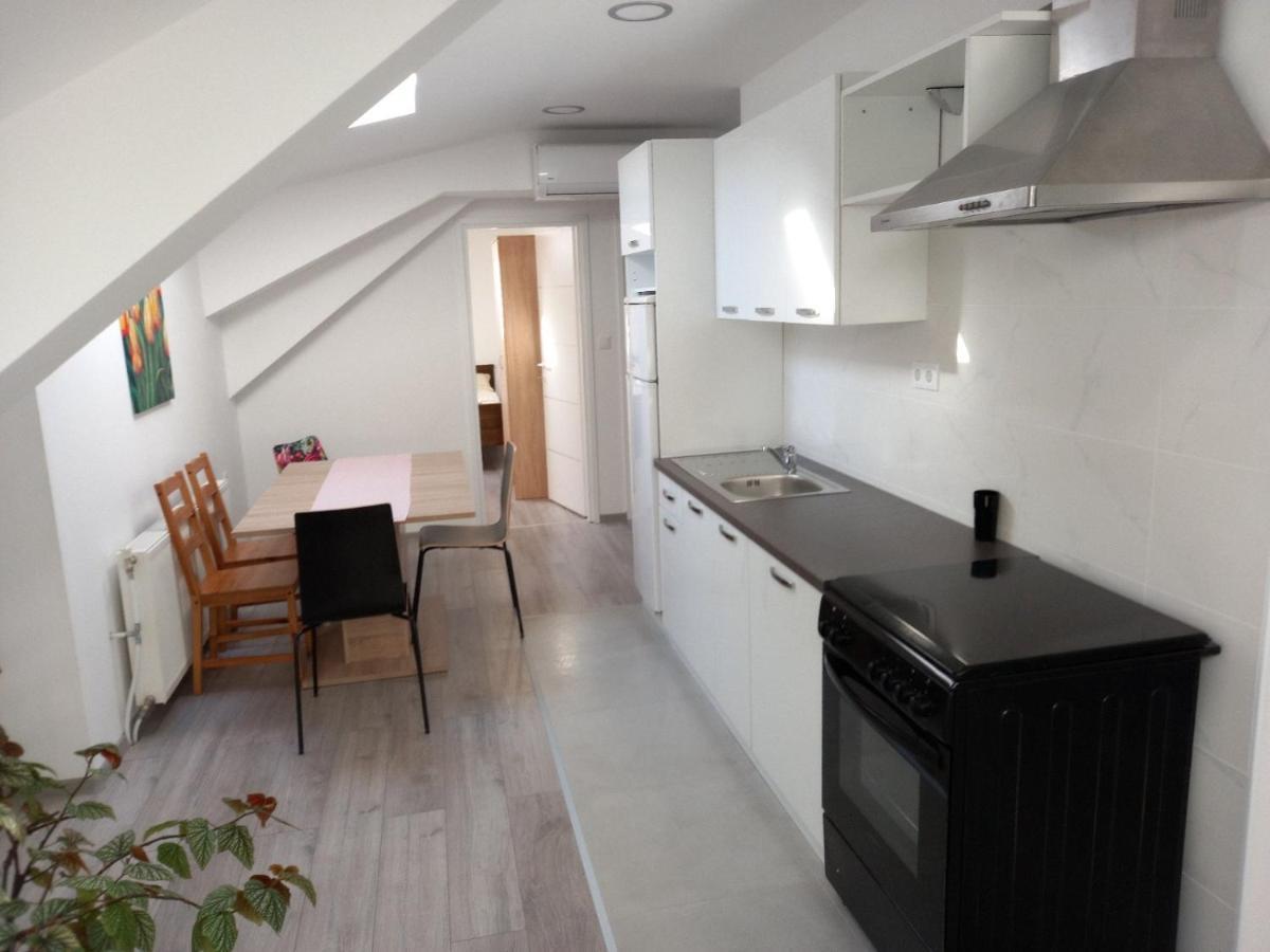 Apartmani Dubrava 2 ซาเกร็บ ภายนอก รูปภาพ
